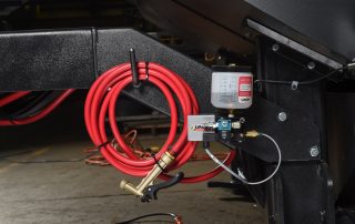 V-25 Wash down hose and optional mist lubrication