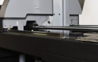 VW-18 head moves on linear rails