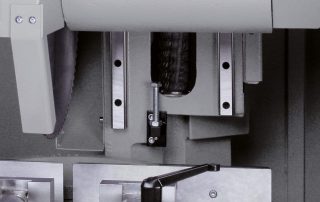 CNF400CNC sawing head movement on double linear rails